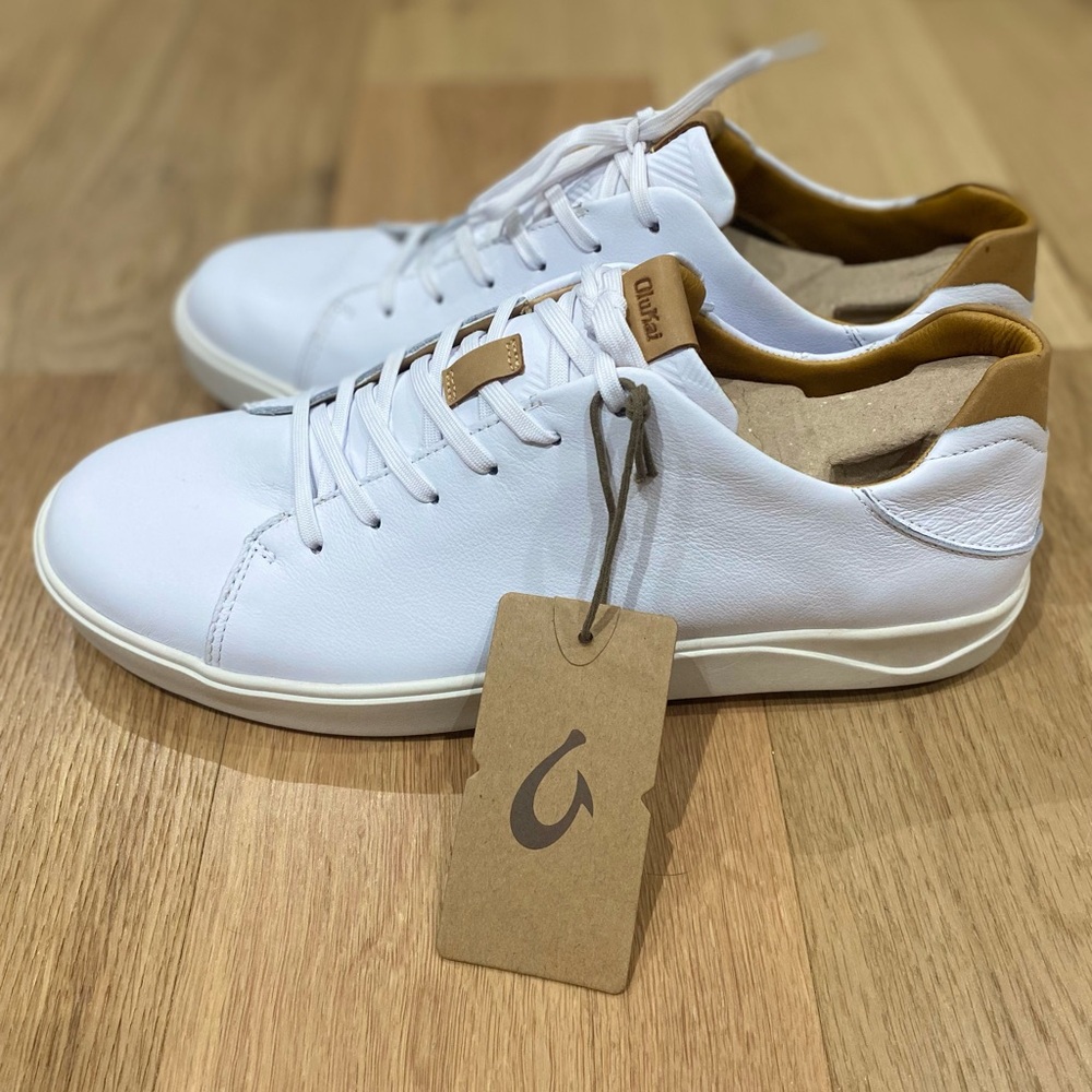 Olukai Mens Leather Sneakers Size 11.5